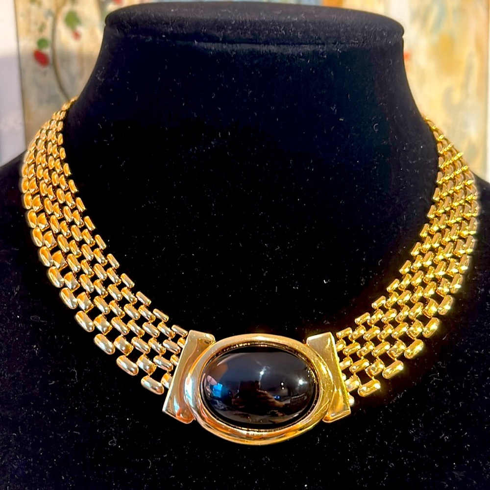 Vintage Signed Napier Choker Mesh Chain Necklace & Black Cabochon Pat.pendingNFD